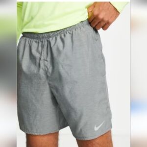 Men’s Nike Challenger Running Shorts, Small